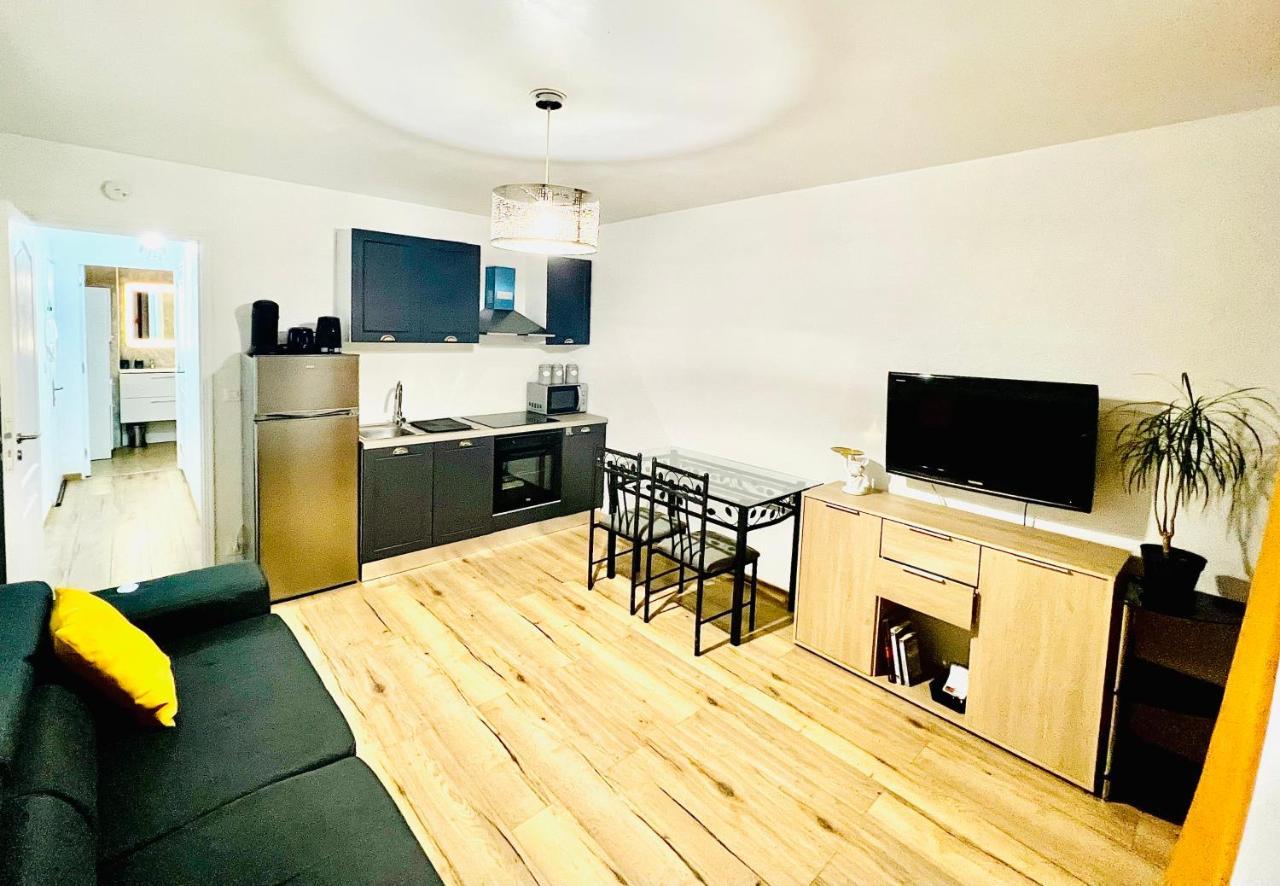 Appartement A 2 Minutes De Geneve - Annemasse Ambilly Exterior photo